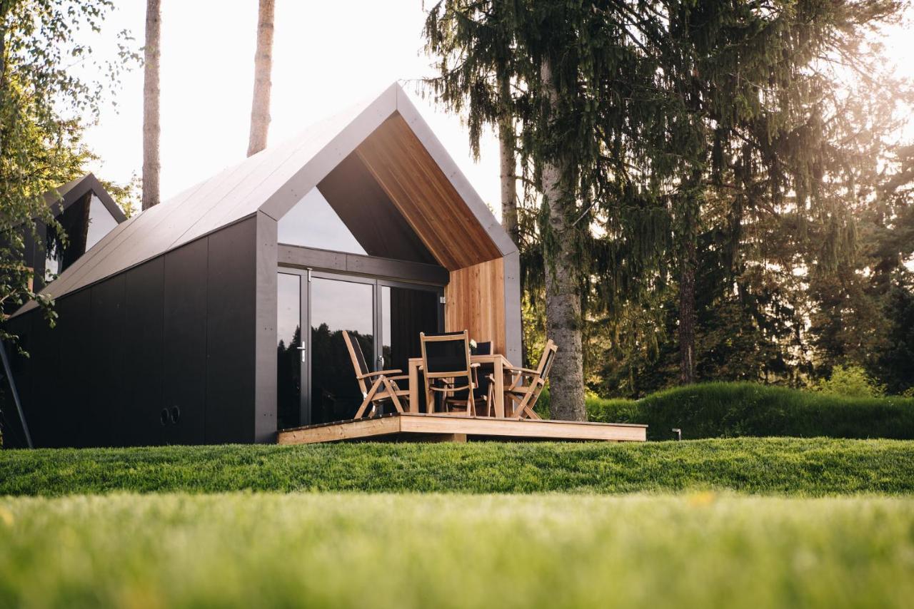 Luxury Glamping Chocolate Village Марибор Экстерьер фото